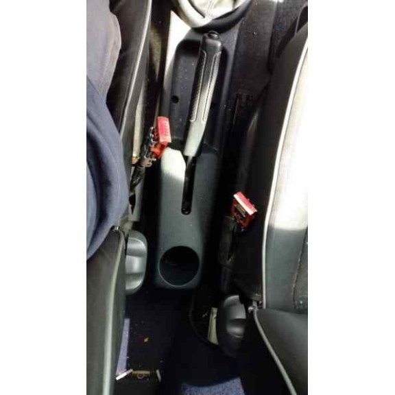 peugeot partner (s2) del año 2002