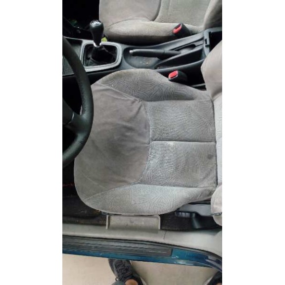 nissan almera (n16/e) del año 2001