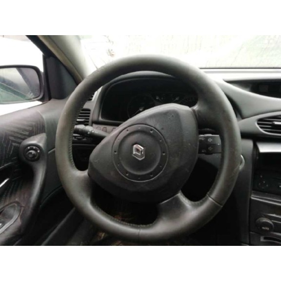 renault laguna ii (bg0) del año 2004