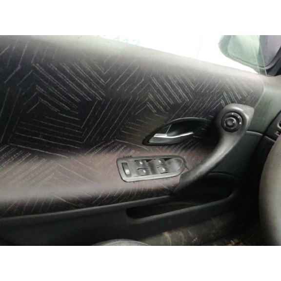 renault laguna ii (bg0) del año 2004