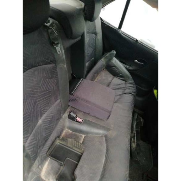 renault laguna ii (bg0) del año 2004