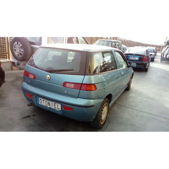 alfa romeo 145 del año 1999