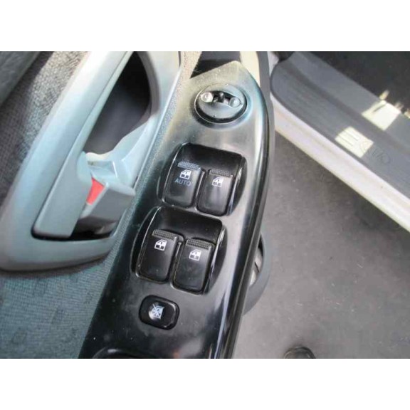 kia carens del año 2003