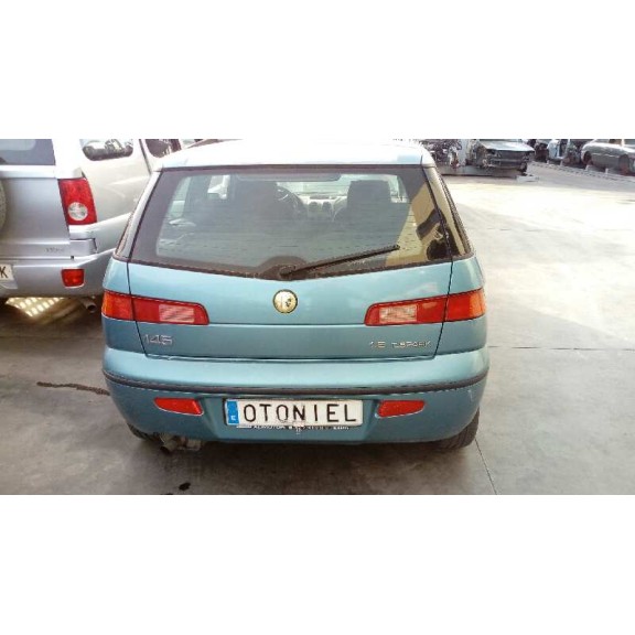 alfa romeo 145 del año 1999