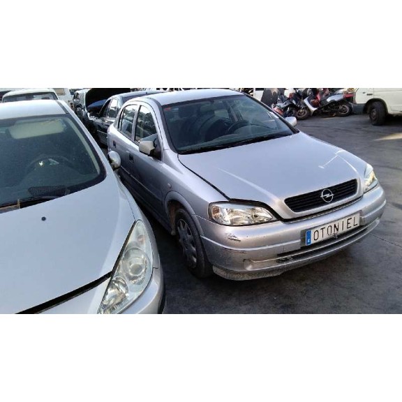 opel astra g berlina del año 1999