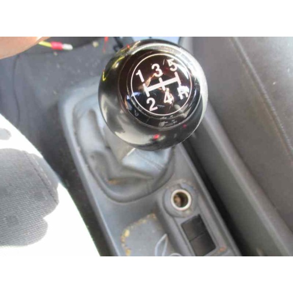 kia carens del año 2003