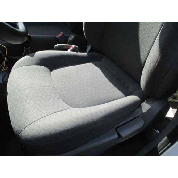 kia carens del año 2003