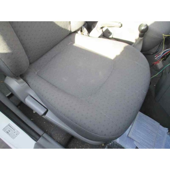 kia carens del año 2003