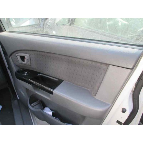 kia carens del año 2003