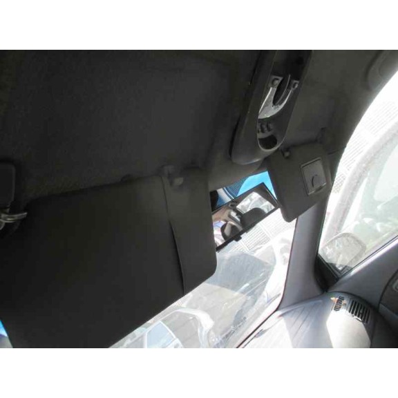 kia carens del año 2003