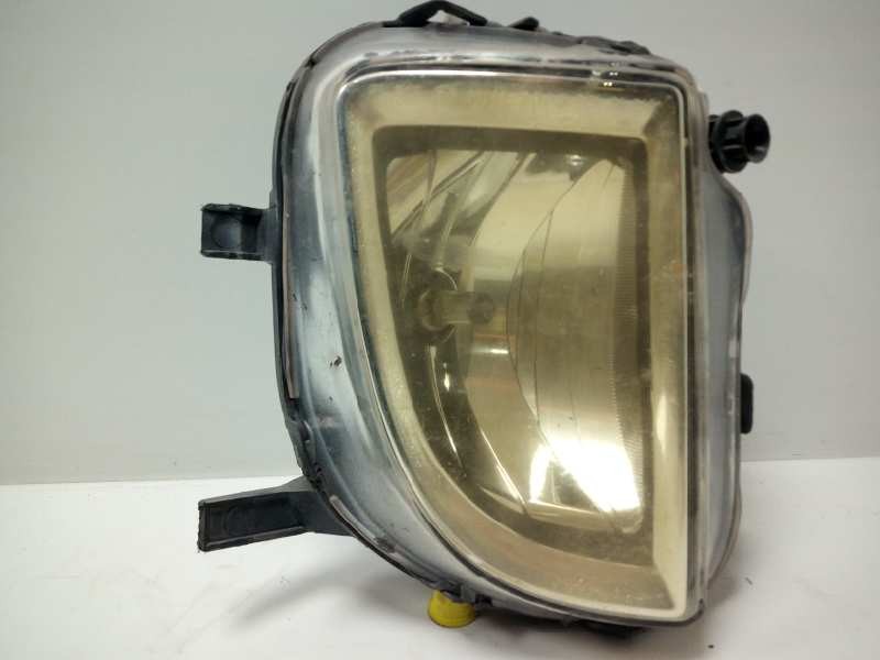 Recambio de faro antiniebla derecho para volkswagen golf vi (5k1) 1.6 tdi referencia OEM IAM 5K0941700E  LAMPARA H8