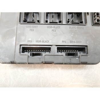 Recambio de centralita bsi para renault grand scénic ii (jm0/1_) 2.0 referencia OEM IAM 8200433197  