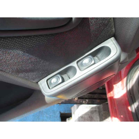 renault clio ii fase i (b/cbo) del año 1999