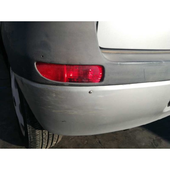 opel corsa c del año 2001