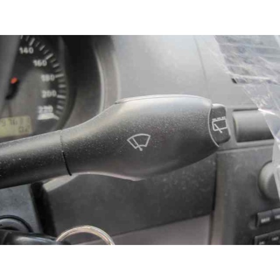 seat ibiza (6k1) del año 2001