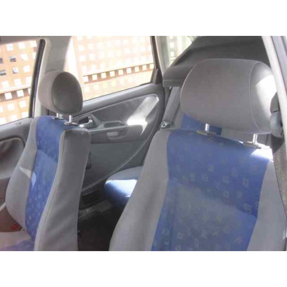 seat ibiza (6k1) del año 2001