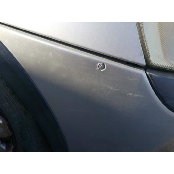 opel corsa c del año 2001