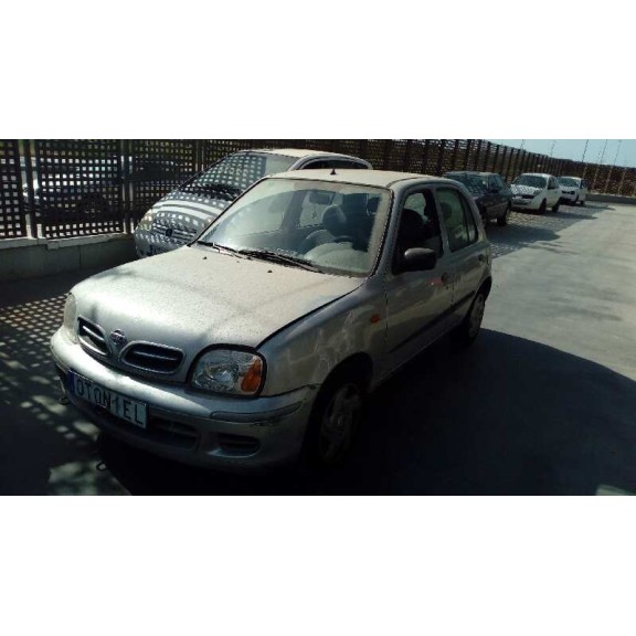 nissan micra (k11) del año 2001