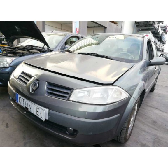 renault megane ii classic berlina del año 2005