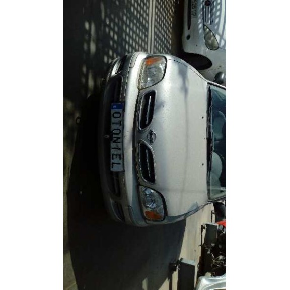 nissan micra (k11) del año 2001