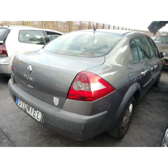 renault megane ii classic berlina del año 2005