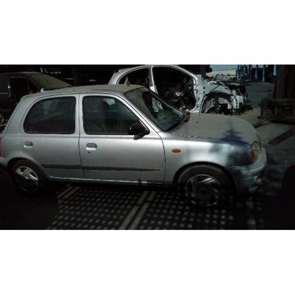 nissan micra (k11) del año 2001