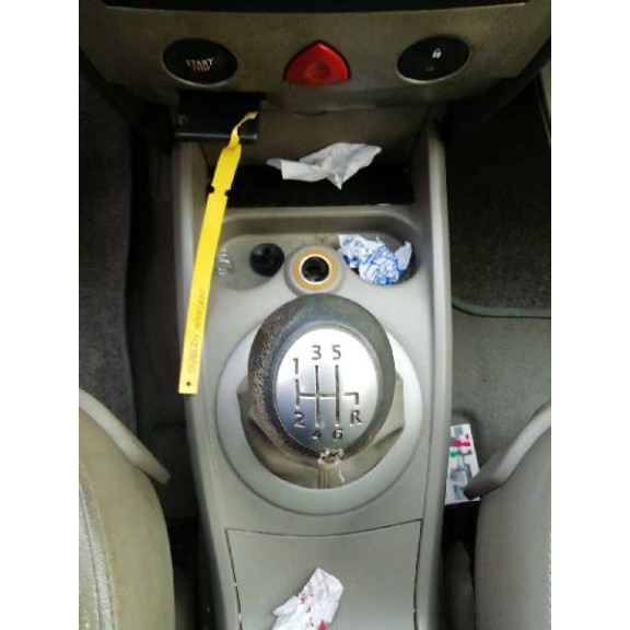 renault megane ii classic berlina del año 2005