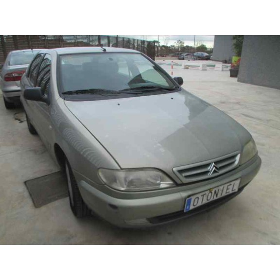 citroën xsara berlina del año 1999