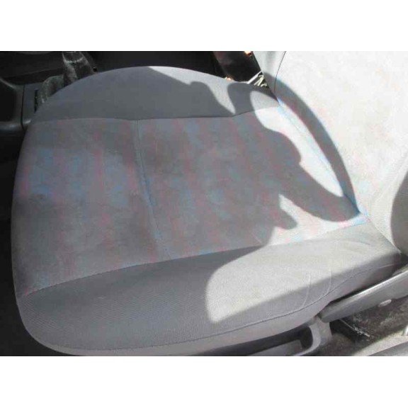 volkswagen polo berlina (6n1) del año 1996