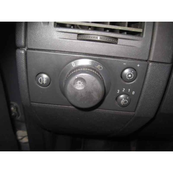 opel meriva del año 2006