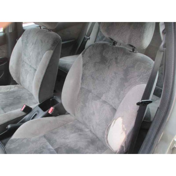 citroën xsara berlina del año 1999