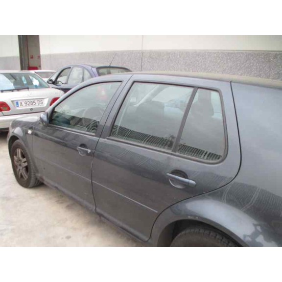 volkswagen golf iv berlina (1j1) del año 2001