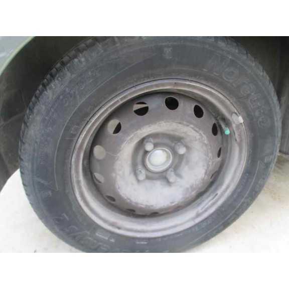 citroën xsara berlina del año 1999