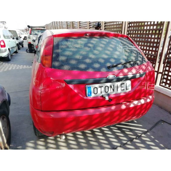 ford focus berlina (cak) del año 2003