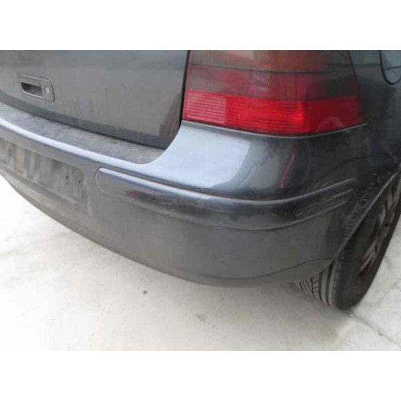 volkswagen golf iv berlina (1j1) del año 2001