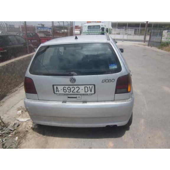 volkswagen polo berlina (6n1) del año 1999