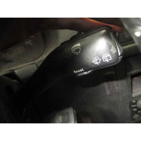 volkswagen golf iv berlina (1j1) del año 2001