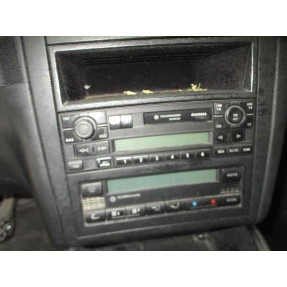 volkswagen golf iv berlina (1j1) del año 2001