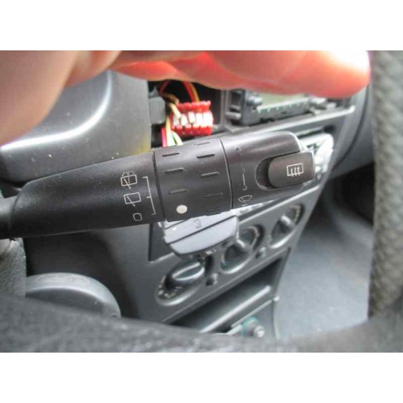 citroën xsara berlina del año 1999