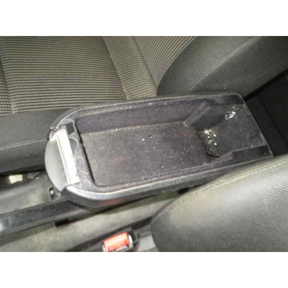 volkswagen golf iv berlina (1j1) del año 2001