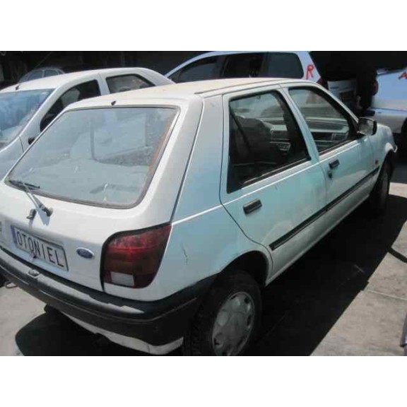 ford fiesta berl./courier del año 1989