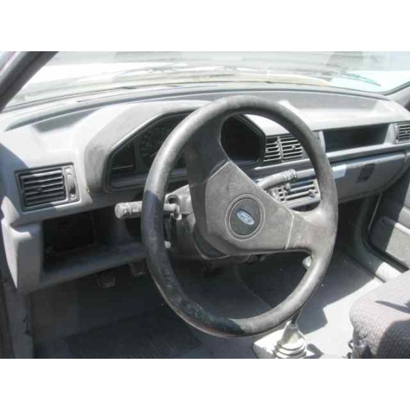 ford fiesta berl./courier del año 1989