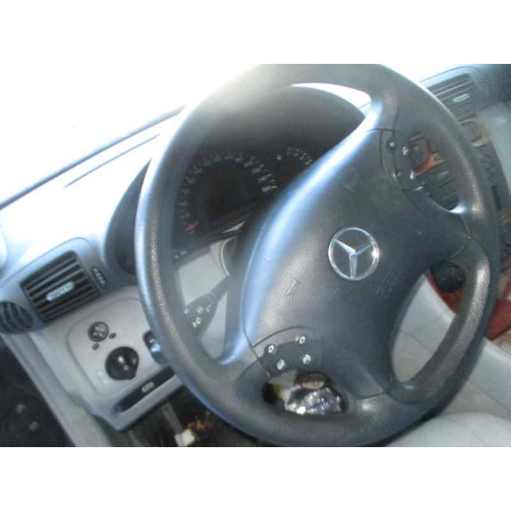 mercedes-benz clase c (w203) berlina del año 2002