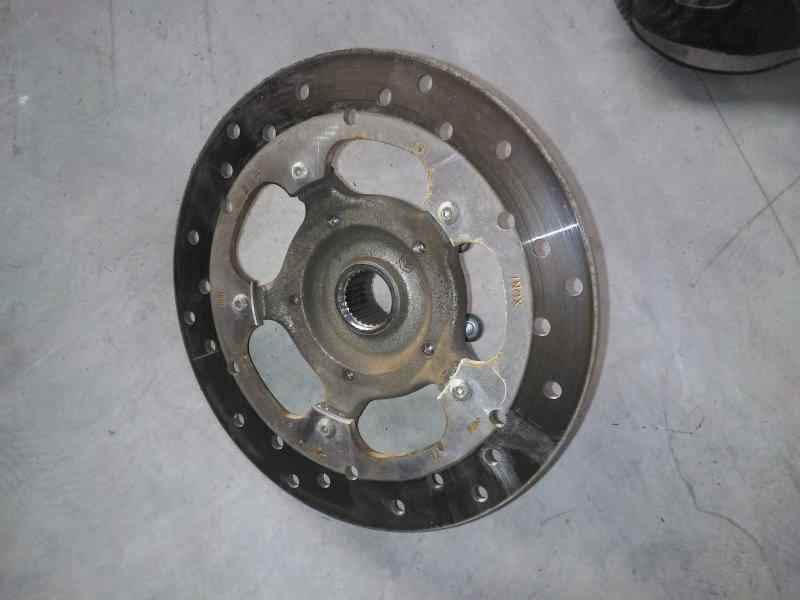 Recambio de disco freno trasero para piaggio (vespa) mp3 500ie business erl/lt referencia OEM IAM   