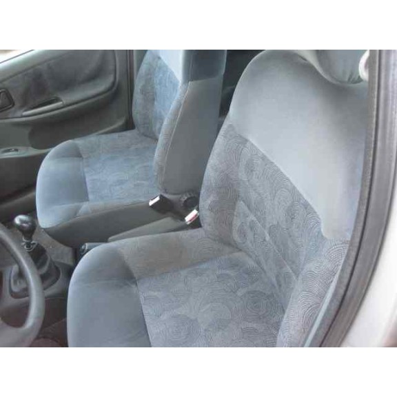 renault megane i berlina hatchback (ba0) del año 1996