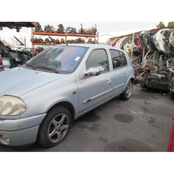 renault clio ii fase i (b/cbo) del año 2001