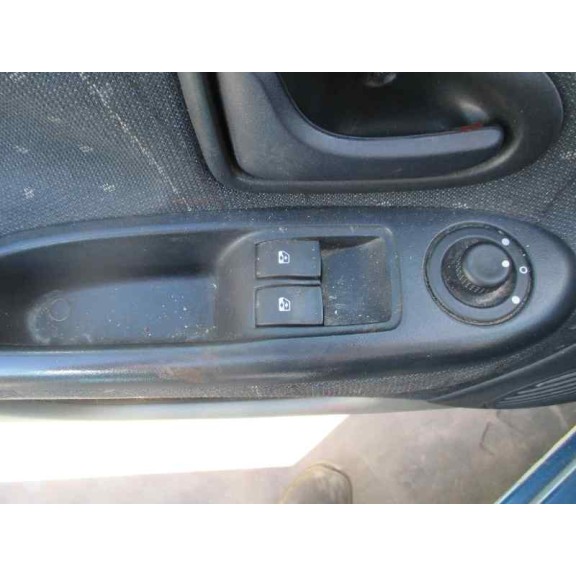 renault clio ii fase ii (b/cb0) del año 2002