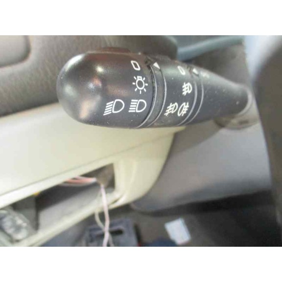 renault clio ii fase ii (b/cb0) del año 2002