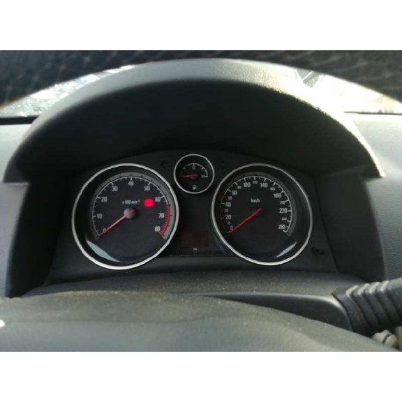 opel astra h berlina del año 2006