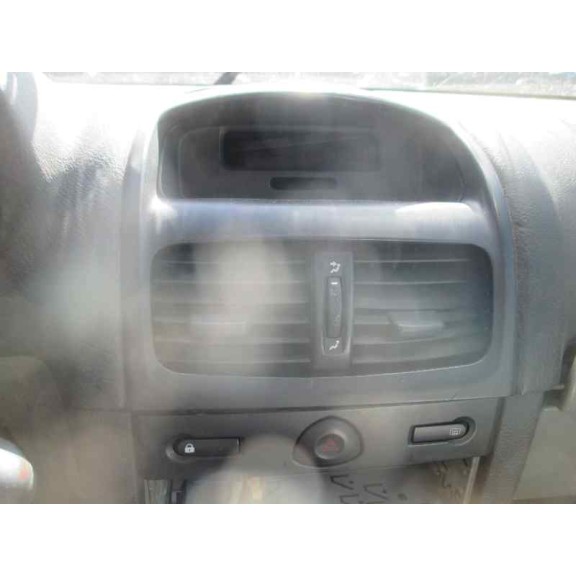 renault clio ii fase ii (b/cb0) del año 2002